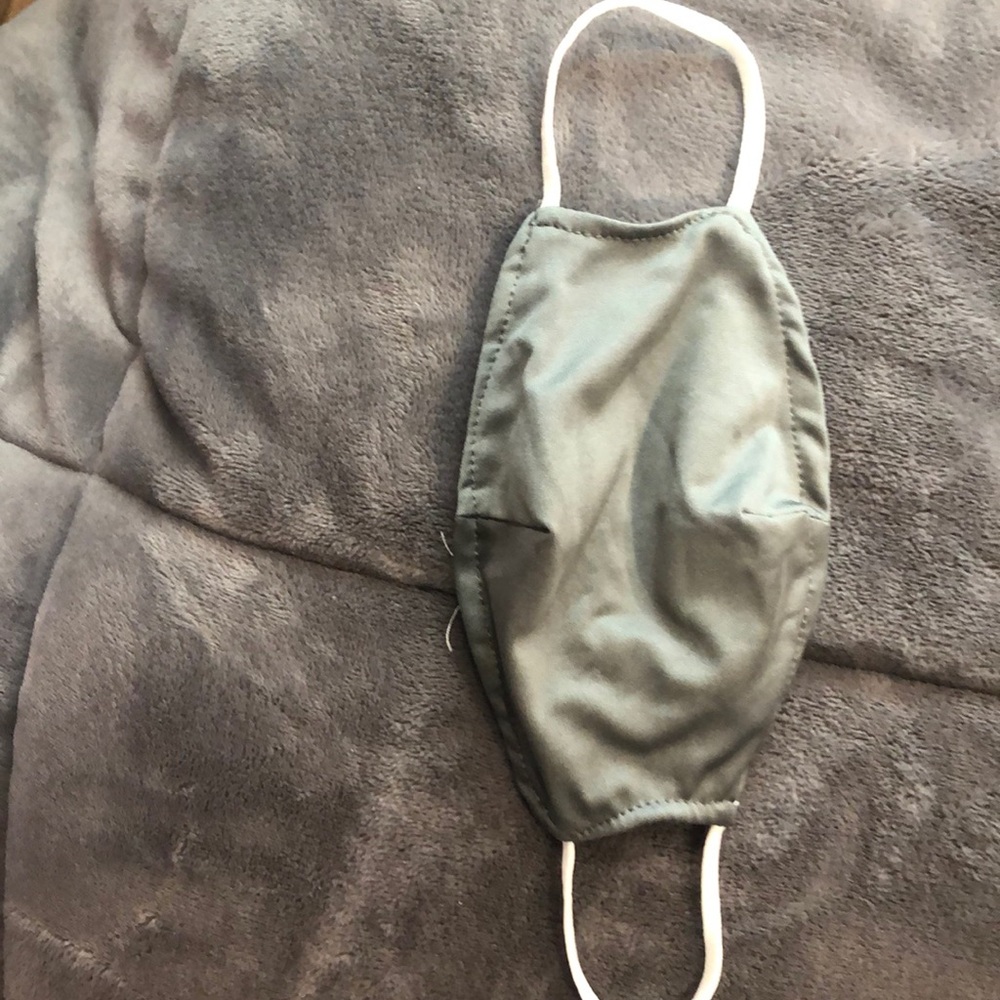 Simple gray mask